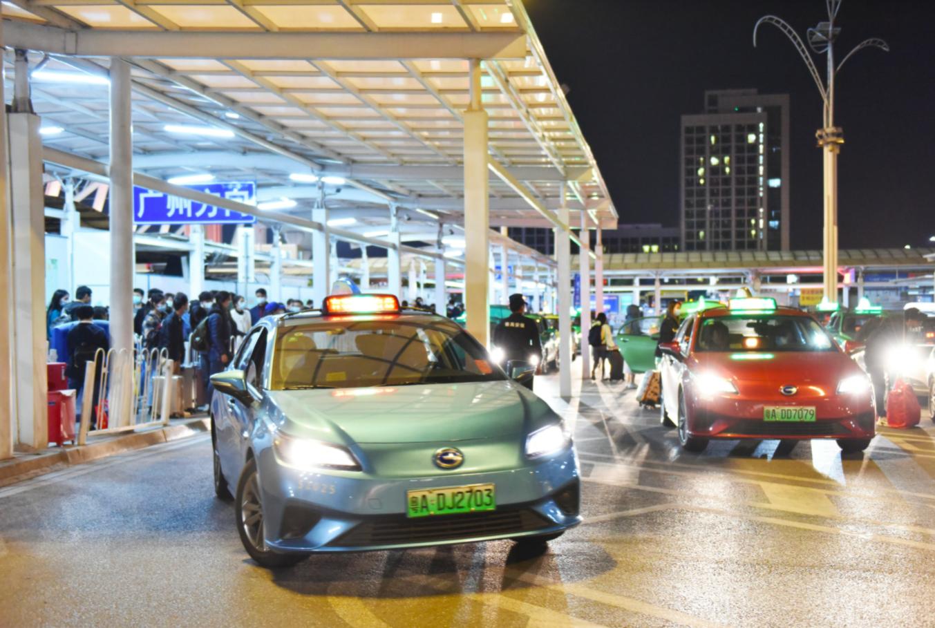 广州夜班车，城市脉搏与夜晚交响曲的交融之旅